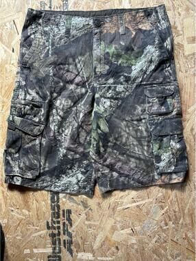 Faded Glory Mossy Oak Camo Cargo Shorts Men’s Size 36